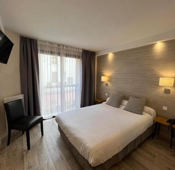 اتاق استاندارد, Au Bec Fin Hôtel