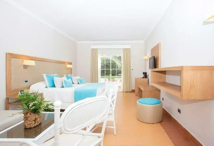 سوییت جونیور کلاب, Sunscape Dominicus La Romana All Inclusive