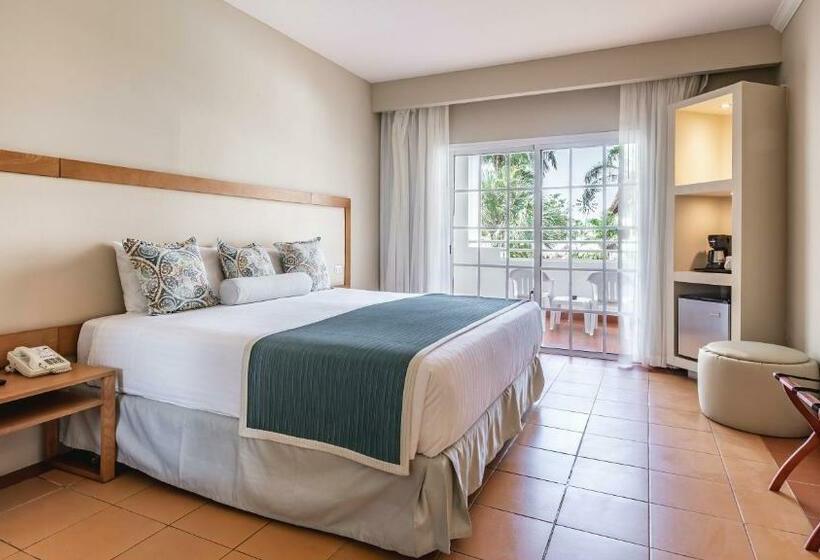 اتاق لوکس با چشمانداز استخر, Sunscape Dominicus La Romana All Inclusive