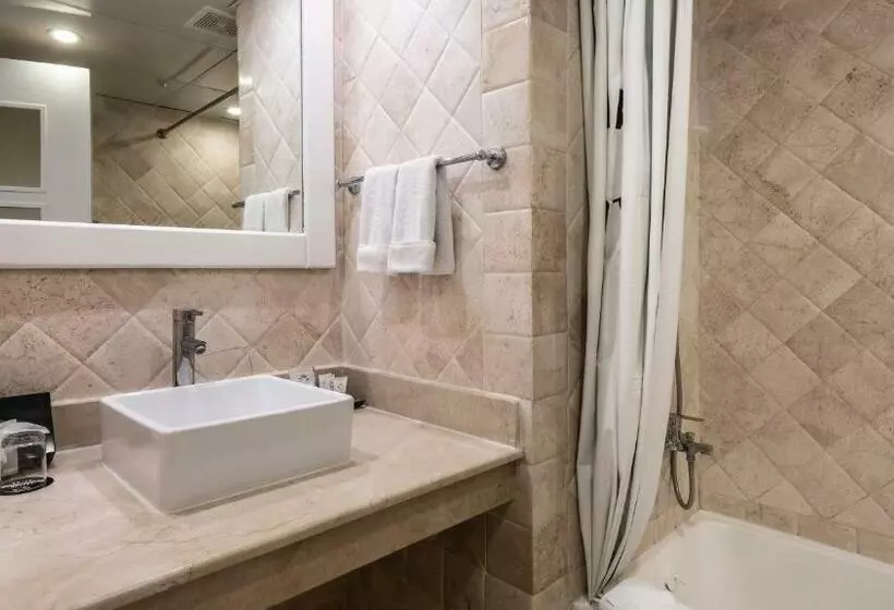 اتاق لوکس با چشمانداز استخر, Sunscape Dominicus La Romana All Inclusive