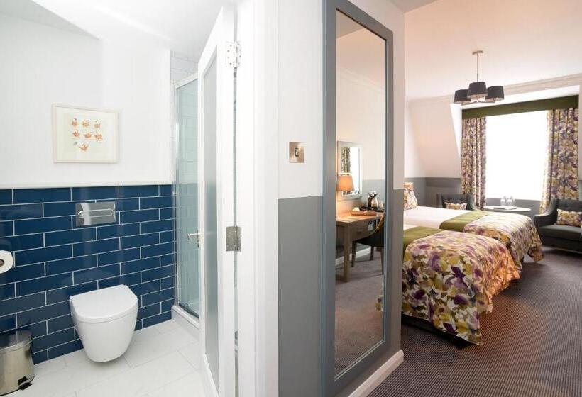 חדר סטנדרט לשלושה, Carrigaline Court Hotel & Leisure Centre