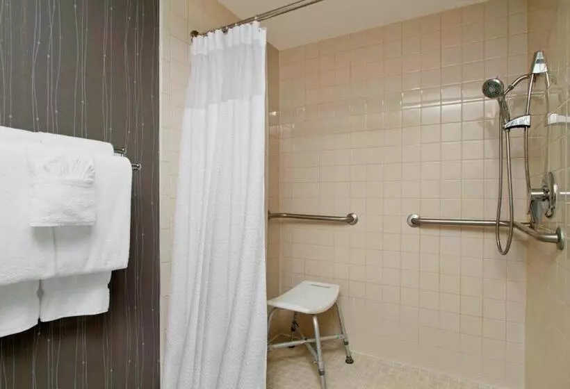 バルコニー付きスタンダードルーム, Courtyard By Marriott Cocoa Beach Cape Canaveral