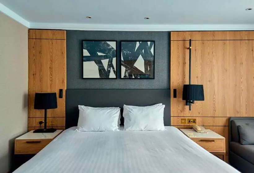 スタンダードルーム, Crowne Plaza Marlow, An Ihg