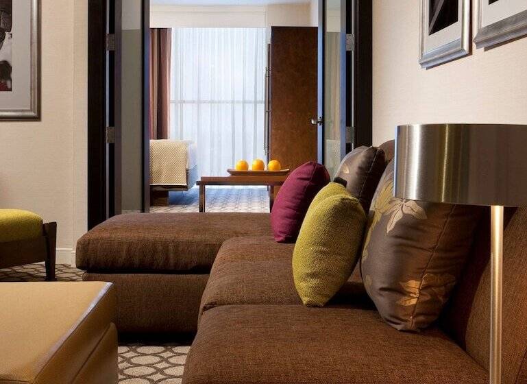 جناح غرفتين نوم, Hyatt Regency Orange County