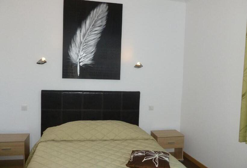 スタンダードルーム, Jersey