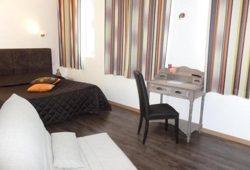 ジュニアスイート, Jersey