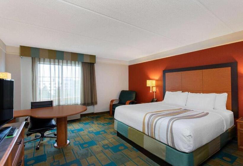 身障者適用キングサイズベッドルーム, La Quinta By Wyndham Jacksonville Butler Blvd
