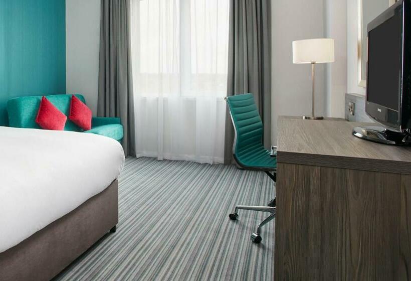 חדר סטנדרט, Leonardo Belfast