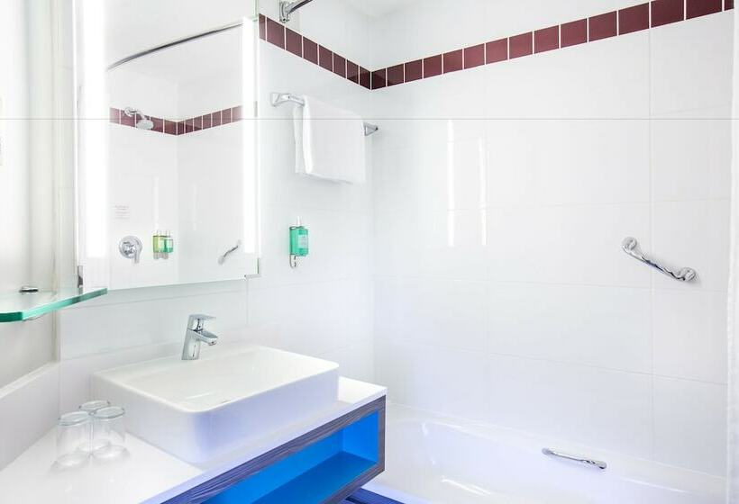 חדר סטנדרט, Leonardo Belfast