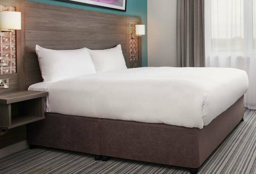 חדר סטנדרט, Leonardo Belfast