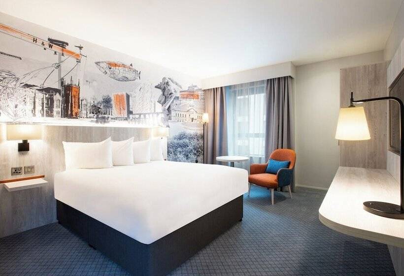 חדר סופריור, Leonardo Belfast