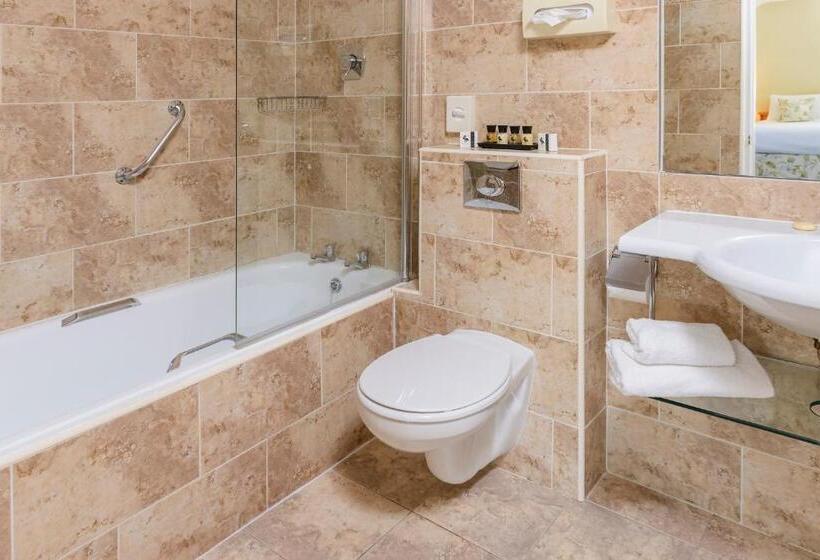 Семейный Номер, Old Weir Lodge