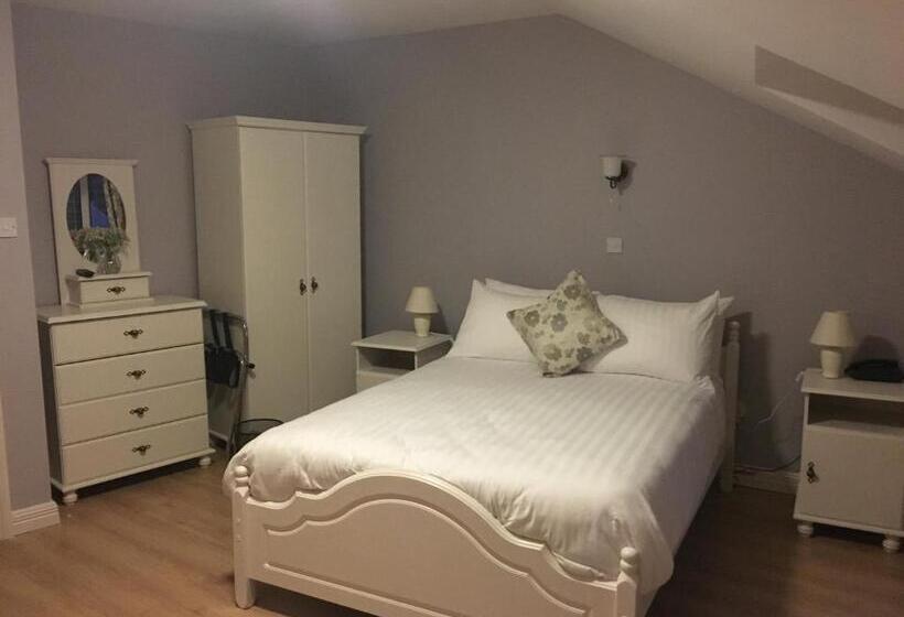 חדר משפחתי, Riverside Guesthouse