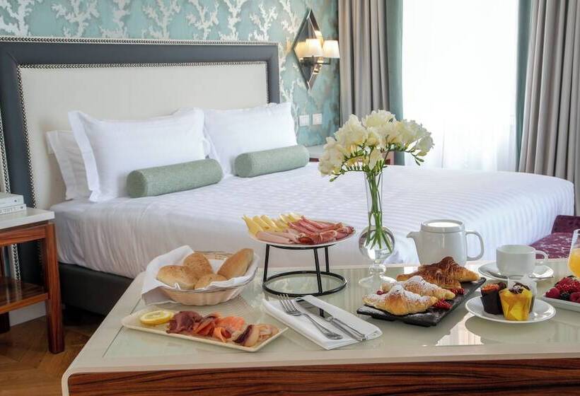 סוויטה, Rose Garden Palace Roma By Omnia Hotels