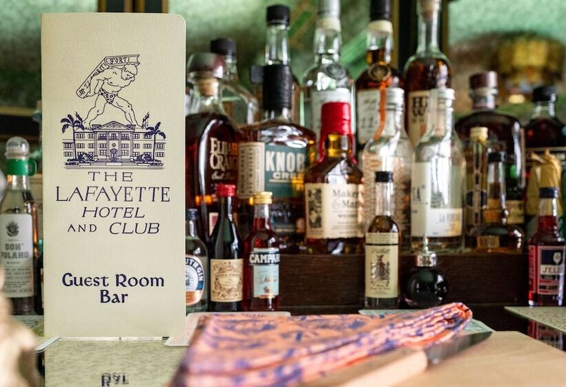 Номер Стандарт 2 Двуспальные Кровати, Lafayette Hotel & Club