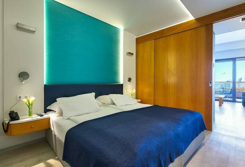 آپارتمان 1 خوابه, The Views Monumental