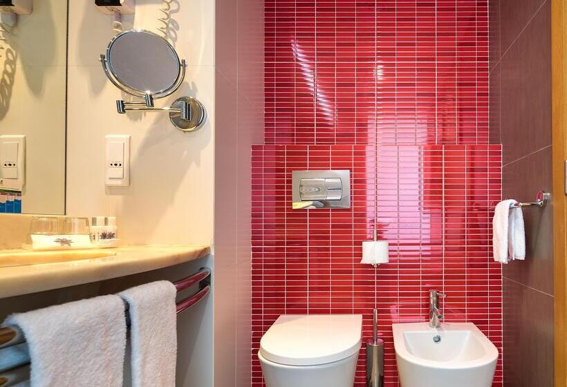 آپارتمان 1 خوابه, The Views Monumental