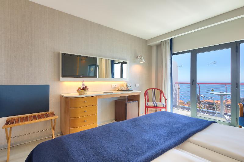 اتاق استاندارد با چشمانداز دریا, The Views Monumental