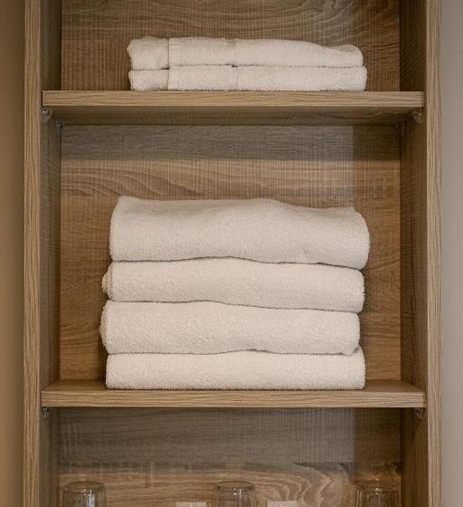 غرفة عائلية, Tralee Townhouse