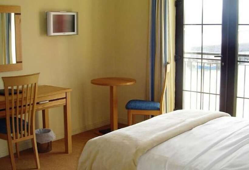 חדר סטנדרט, Pier Head Hotel Spa & Leisure
