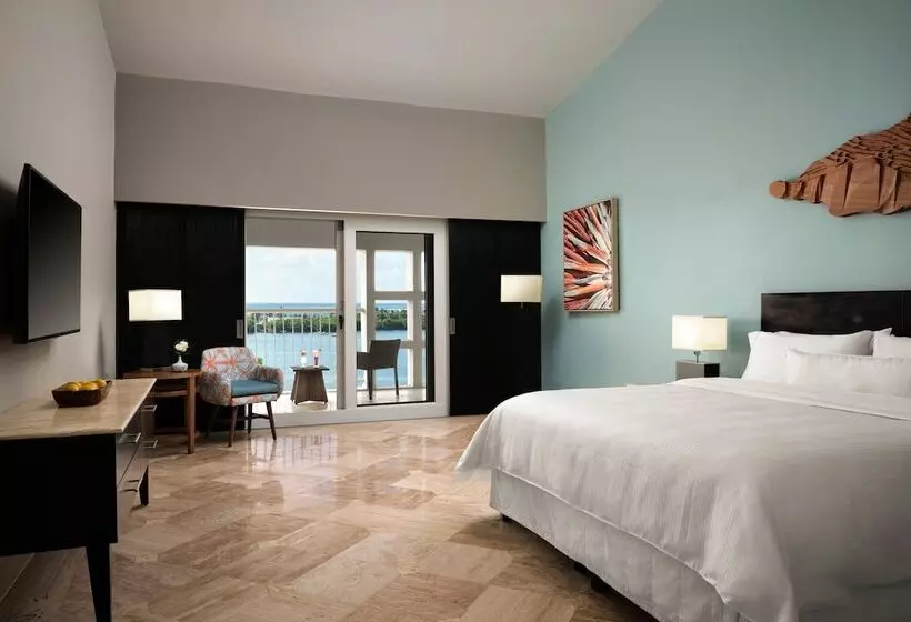 キングサイズベッドのデラックスルーム, The Westin Resort & Spa, Cancun