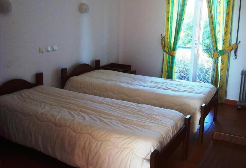 Standard room with outdoor bath, Hi Almograve – Pousada De Juventude