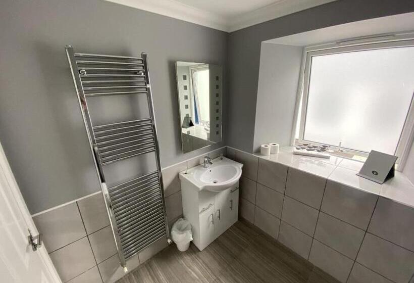 غرفة ديلوكس مطلّة علي البحر, The Anchor Inn