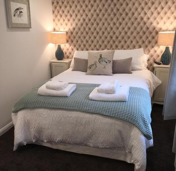 غرفة قياسية, The Anchor Inn