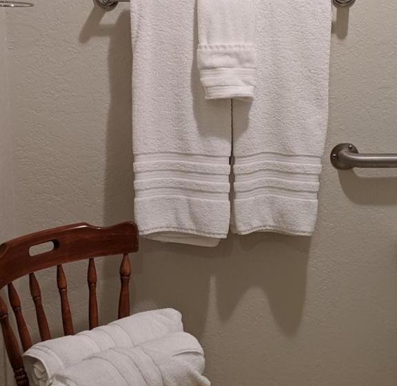 غرفة قياسية, The Barnwood Inn