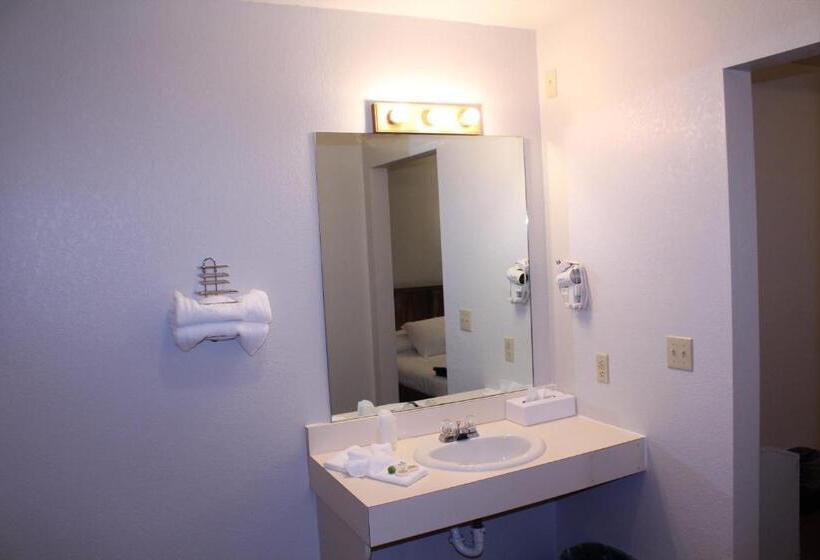 غرفة قياسية, The Barnwood Inn