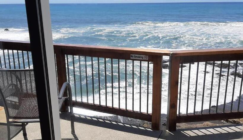 חדר דחוקס עם מיטת קינג, The Oceanfront Inn