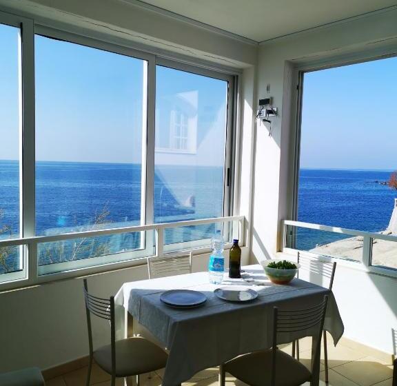 带1个卧室的带阳台的公寓, Appartamenti   Villa Mare