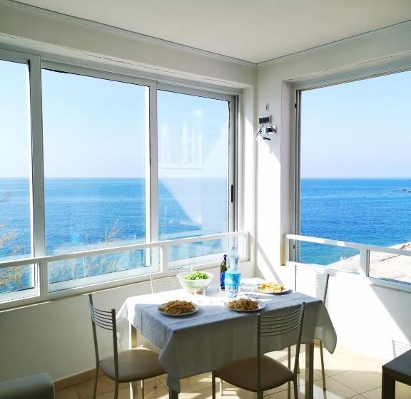 Апартаменты 1 Спальня с Балконом, Appartamenti Villa Mare