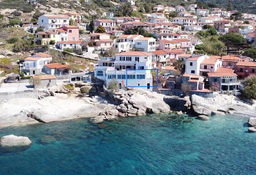 带1个卧室的带阳台的公寓, Appartamenti   Villa Mare