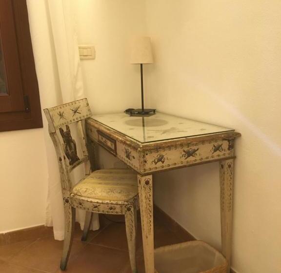 침실 1개 풀장 전망 아파트, B&b Cà Biocco