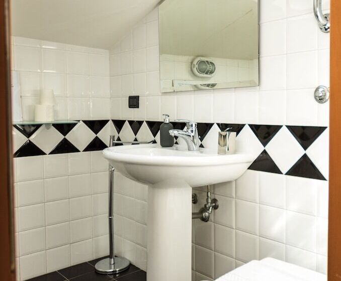 غرفة ديلوكس رباعية, B&b Dell'aviatore