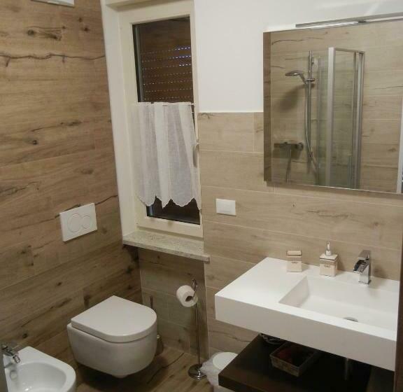 غرفة قياسية, B&b Raina