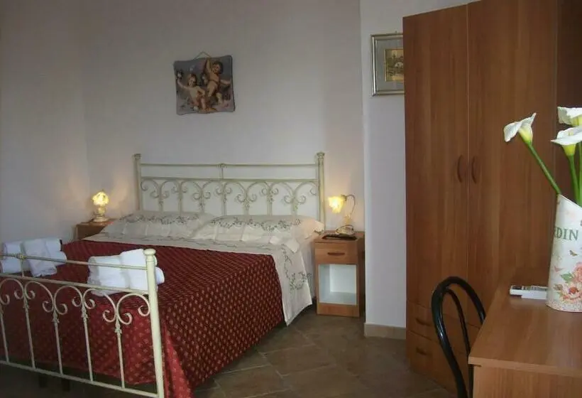 スタンダードトリプルルーム, Otranto Le Sancinare