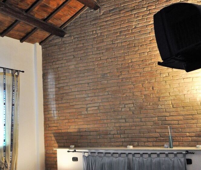 デラックスルーム, Corte Dossello