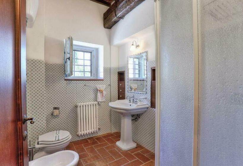 침실 1개 주택, Poggio Martino