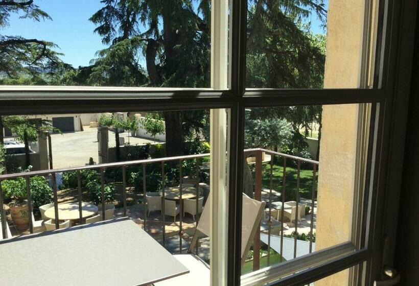 Семейный Номер Вид на Сад, Boutique Hôtel La Villa Montesquieu
