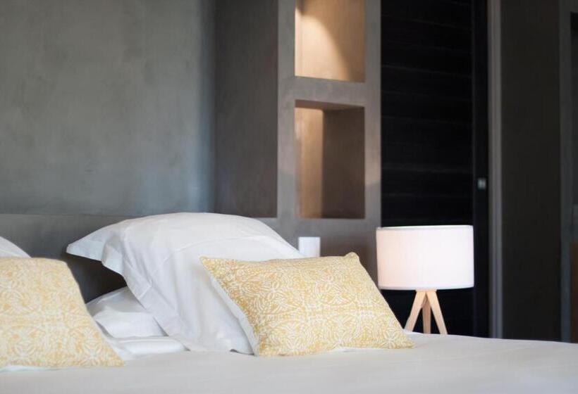 디럭스 룸, Boutique Hôtel La Villa Montesquieu