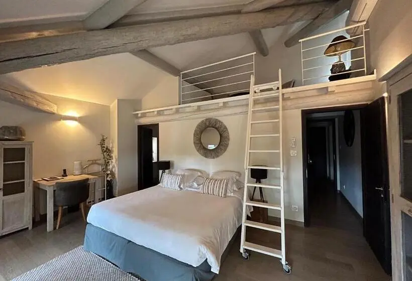 スーペリアールーム, Boutique Hôtel La Villa Montesquieu