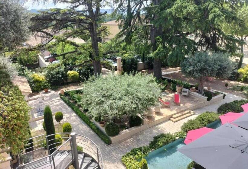 Апартаменты 1 Спальня с Террасой, Boutique Hôtel La Villa Montesquieu
