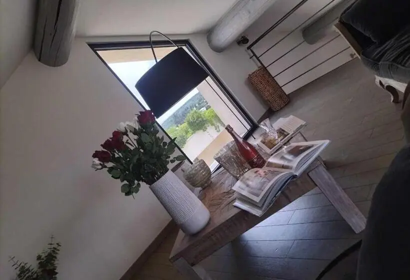 テラス付き１ベッドルームアパートメント, Boutique Hôtel La Villa Montesquieu