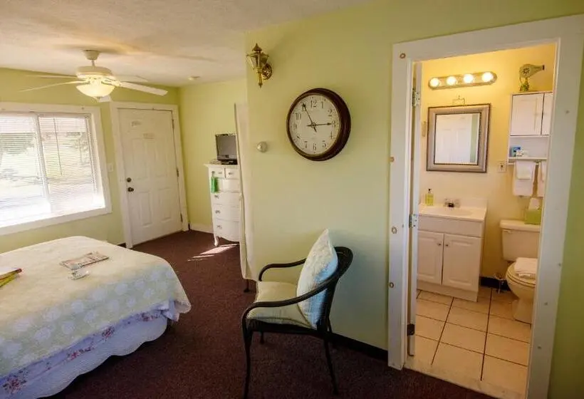スタンダードルーム, Savannah House Wine Country Inn & Cottages