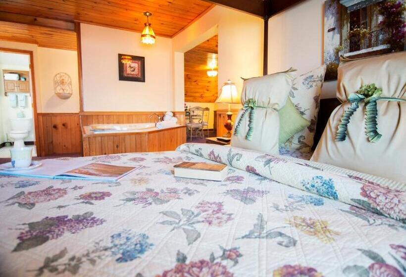 Люкс Повышенной Комфортности, Savannah House Wine Country Inn & Cottages
