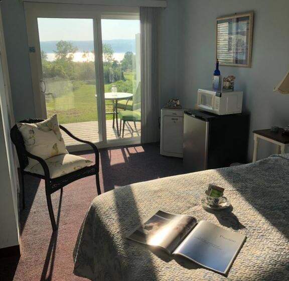 Номер Стандарт, Savannah House Wine Country Inn & Cottages