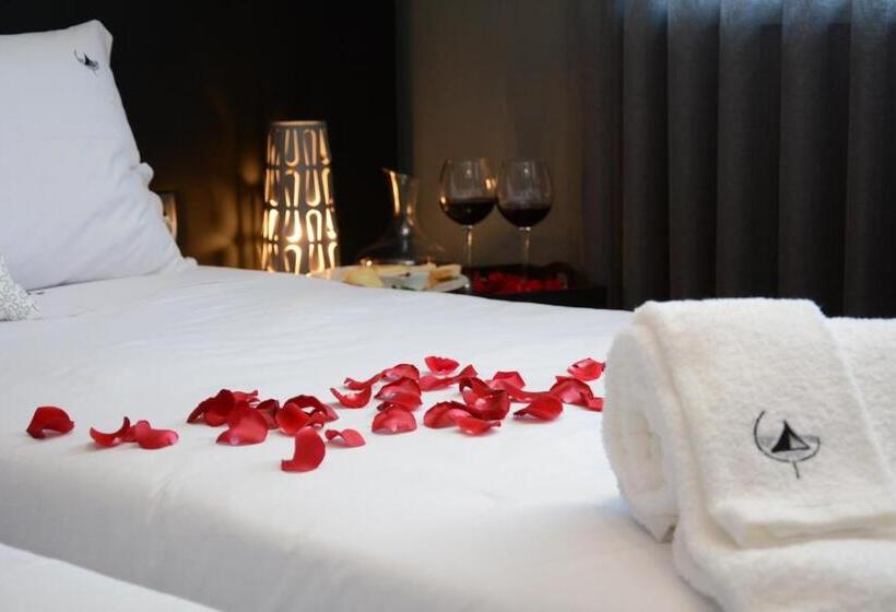 غرفة قياسية, Figurino Do Douro