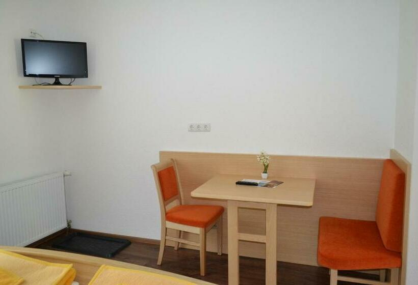 חדר סטנדרט, Gasthof Pension Schweiger Jagawirt